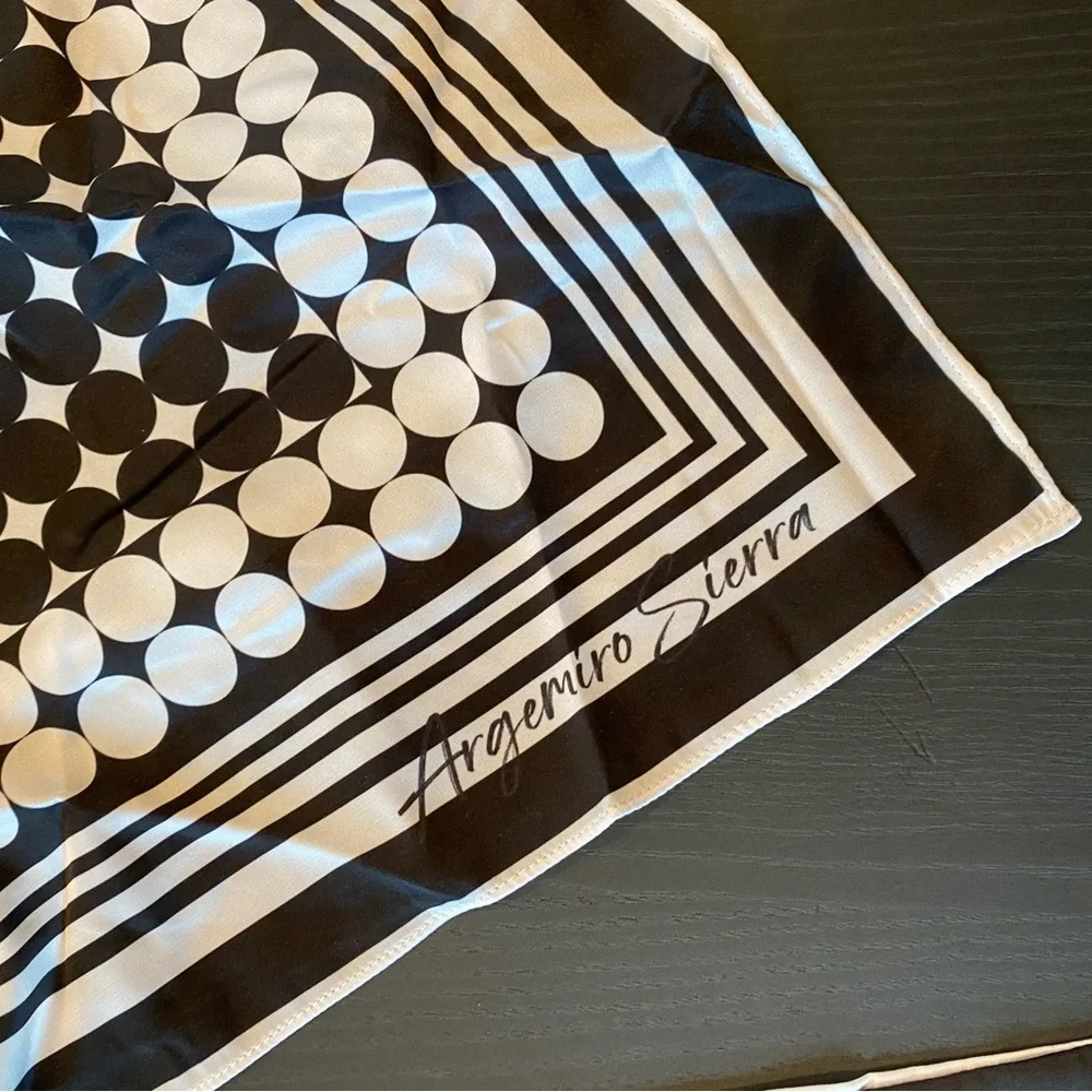 Argemiro Sierra Black & White Dot Print Face Mask Silky Bandana New